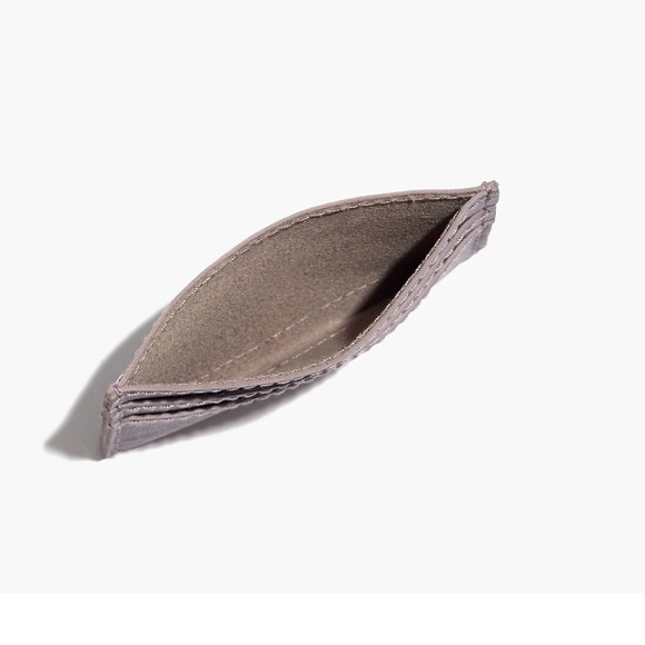 Madewell The Leather Card Case in Violet Dusk - Picture 3 of 8